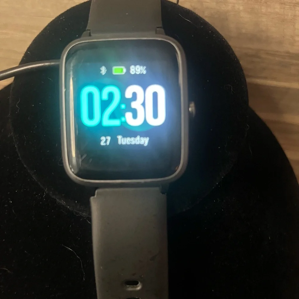 Blackview Smartwatch with Black Band